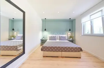 Villa 180 m², Kaštel Novi, Pool und Gartenmöbel - 10