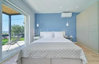 Villa 180 m², Kaštel Novi, Pool und Gartenmöbel - 6