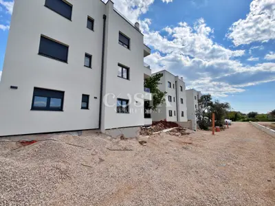 Wohnung 61,67 m², Sukošan - 2 Zimmer, Dachterrasse - 8