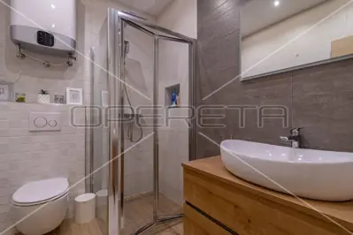 House 332 m², Nova Veruda, quiet dead-end street and three apartments - 7