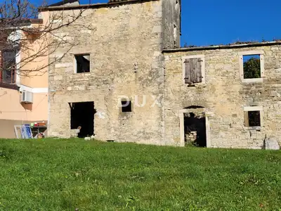 ISTRA, GROŽNJAN - Stone old house in an excellent location - 2