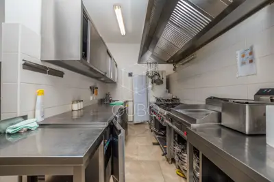 Kuća 274 m², Poreč - uhodan ugostiteljski posao - 10