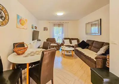 Umag, house with 2 apartments 500 meters from the sea! - 12