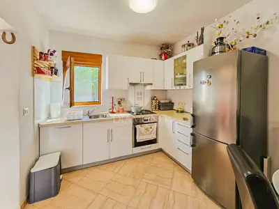 Umag, house with 2 apartments 500 meters from the sea! - 13