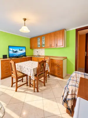 Haus 260 m², Svetvinčenat - zwei verbundene Häuser und Konoba - 9