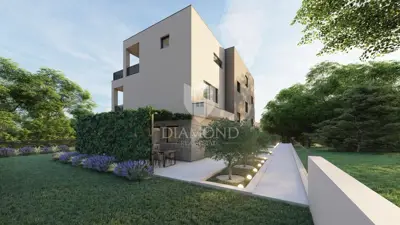Kuća 117 m², Umag - 3 etaže i terasa - 5