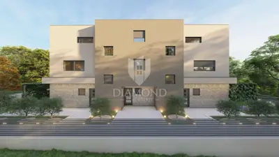 Kuća 117 m², Umag - 3 etaže i terasa - 6