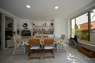 Doppelhaus 95 m², Novigrad - gepflegter Hof und Sommerküche - 8