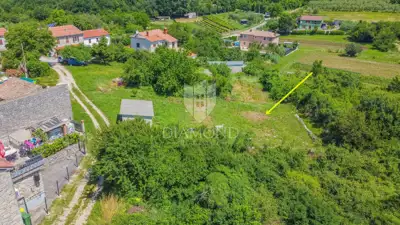 Bauland 702 m², Brtonigla - Projekt eines Hauses mit Pool - 3