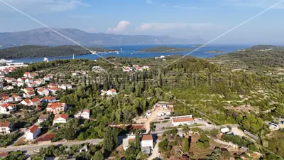 Baugrundstück 2011 m², Žrnovo, ruhige Lage nahe Korčula - 8