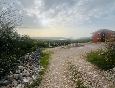 Land 3,577 m², Jadranovo - investment with building zone - 6