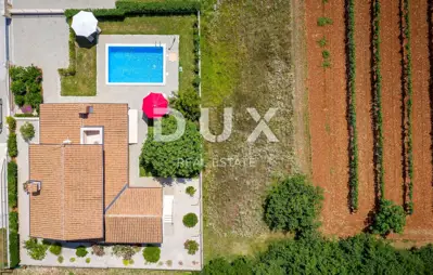 Haus 140 m², Sveti Lovreč - Pool und Terrasse - 8
