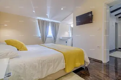 House 226 m², Fažana by the sea, heated pool - 19