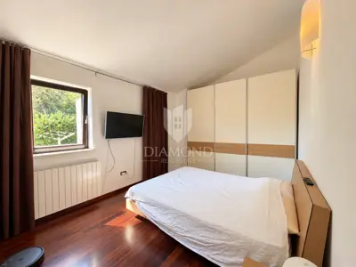 Kuća u Labinu, mirna lokacija blizu mora i garaža - 10