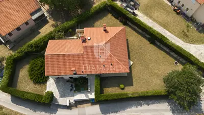 Kuća u Labinu, mirna lokacija blizu mora i garaža - 3