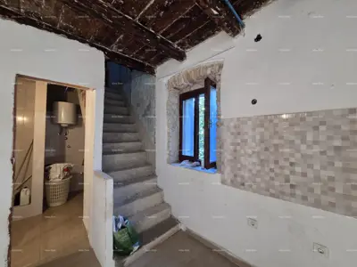 Haus 63 m², Šišan - Zentrum, drei Etagen - 18