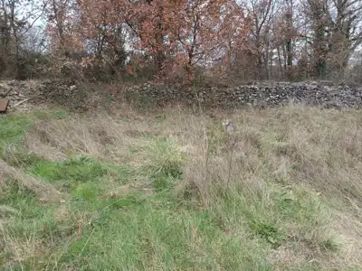 Građevinsko zemljište, Rakalj, uredan pristup i infrastruktura do parcele - 4