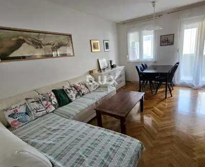 Wohnung 74,7 m², Solitudo - 2 Schlafzimmer und Loggia