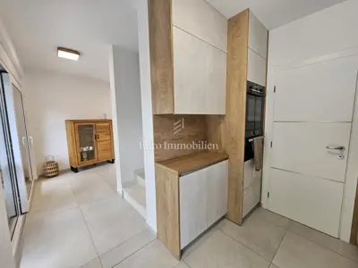 Kuća 198 m², Malinska - centar, garaža i okućnica - 3