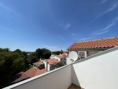 Stan na atraktivnoj lokaciji s pogledom na more, medulin! - 9