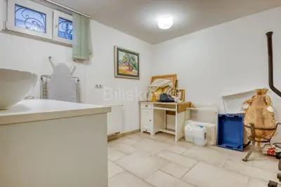 Kuća 160 m², Lašćina - mirna lokacija blizu Maksimira - 13