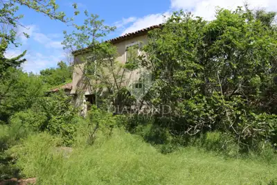 Land 250,000 m², Labin - secluded estate - 2