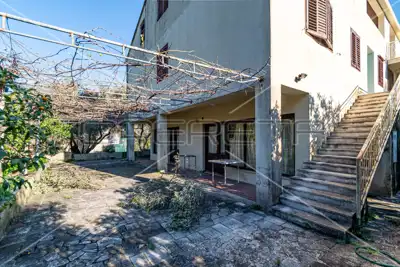 Kuća 480 m², Žrnovska Banja, pogled na more - 14