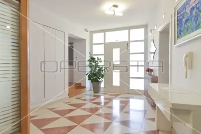 House for sale in Maksimir, 450 m² - 11