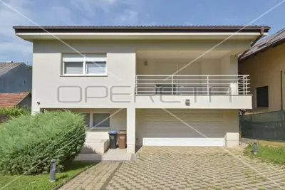 House for sale in Maksimir, 450 m²