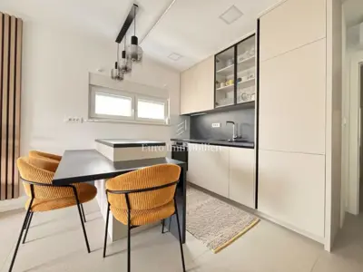 Apartment 66,80 m², Stara Novalja - sea view and two terraces - 5