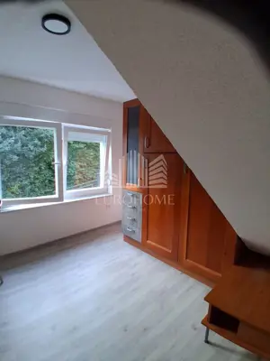 Kuća, Kustošija, tri stana i vanjsko parkirno mjesto - 6