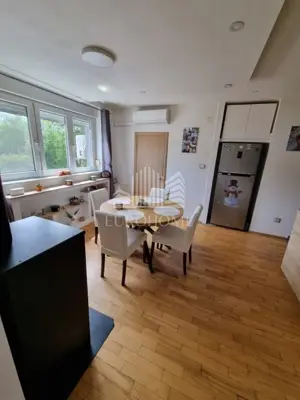 Stan 67 m², Studentski grad - trosoban, lođa i ostava - 2