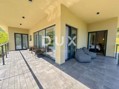 OPATIJA, MOŠĆENIČKA DRAGA - beautiful villa with a pool surrounded by greenery - 10