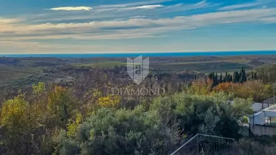 Building plot 1,400 m², Buje - panoramic views - 3