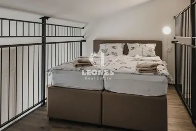 Stan 152 m², Novigrad - pogled na more - 11