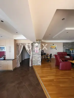Zadar, Privlaka - Exclusive opportunity - Apartment in the first row to the sea! - 11