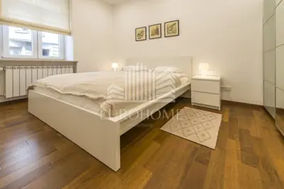 Stan 50 m², Donji grad, renoviran i namješten - 9