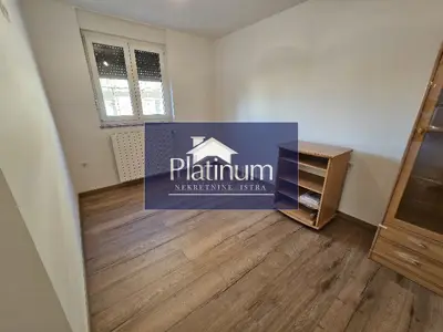 Stan 126 m², Pula Centar - 2 terase i 2 parkirna mjesta