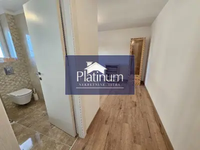 Stan 126 m², Pula Centar - 2 terase i 2 parkirna mjesta - 6