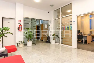 Gewerbeimmobilie zur Miete in Folnegovićevo naselje, 2000 m² - 11