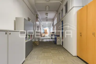 Gewerbeimmobilie zur Miete in Folnegovićevo naselje, 2000 m² - 13