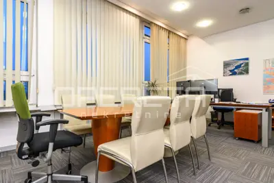 Gewerbeimmobilie zur Miete in Folnegovićevo naselje, 2000 m² - 12