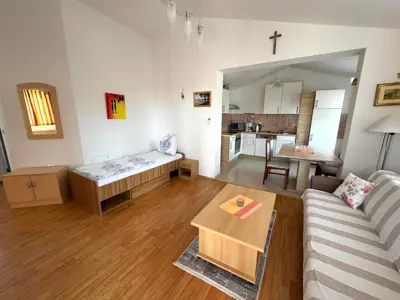 Kuća 207 m², Fažana - 200 m od plaže - 15