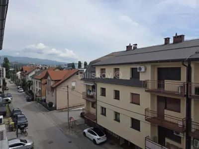Stan 44 m², Voltino, balkon i spremište