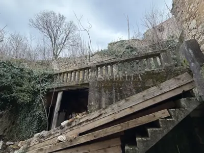 Steinaltes Haus 65 m², Dolac kod Crikvenice, zur Renovierung - 12