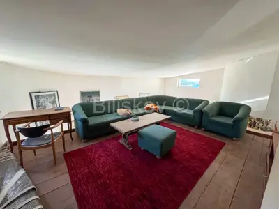 House 269 m², Ljubešćica - quiet location - 2