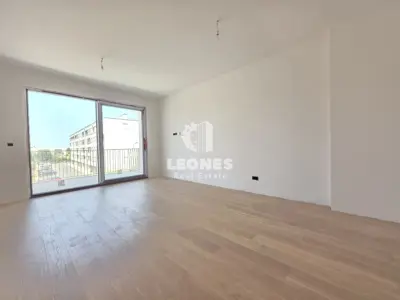 Wohnung 52 m², Umag - Neubau mit Aufzug und 2 Parkplätzen