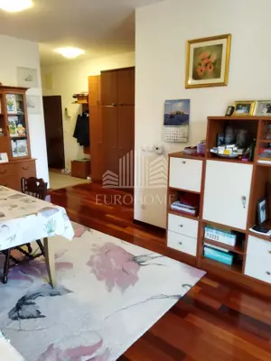 Stan 58 m², Trešnjevka sjever, mirna dvorišna strana - 3
