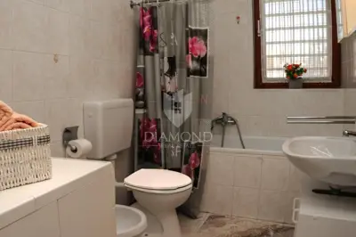 Stan 44 m², Rabac - otvoren pogled na more - 10