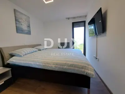OPATIJA, LOVRAN - Luxusvilla mit zwei Wohnungen, zwei Pools und Meerblick - 17